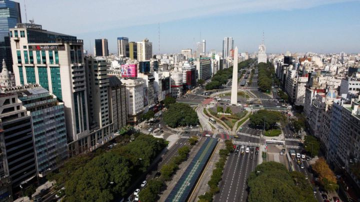 Jubilados podrían cobrar $300.000 ANSES en septiembre: qué bonos son y requisitos