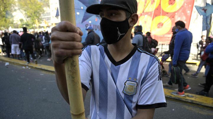 Viajes al exterior: ¿quiénes no tendrán que hacer cuarentena al regresar a la Argentina?