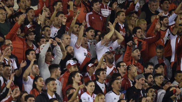 River confirmó la vuelta de sus hinchas en el Superclásico