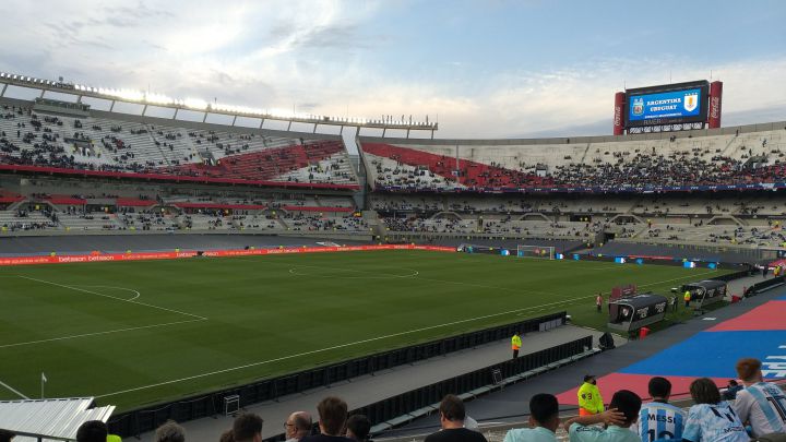 Tras la polémica del Superclásico, con exceso de aforo, el club ha comunicado como se repartirán las plazas disponibles en los siguientes duelos.