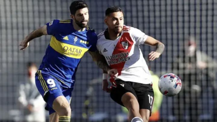 Dos regresos en la defensa de River