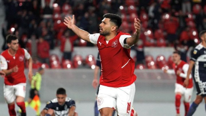 El máximo anotador de la pasada campaña se marchará a Fortaleza para diputar la Copa Libertadores. Cedido con una cláusula de compra obligatoria.