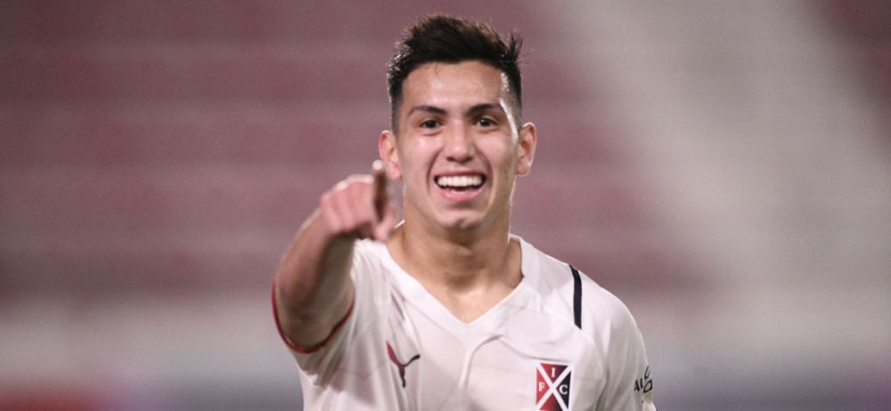 Independiente gana y Velasco se despide con honores