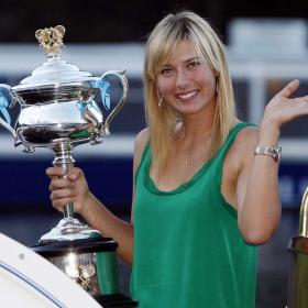 Sharapova vuelve a coronarse Sharapova vuelve a coronarse
