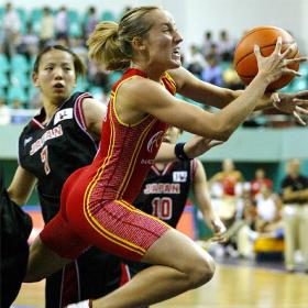 Equipaciones más ajustadas para las baloncestistas Equipaciones más ajustadas para las baloncestistas