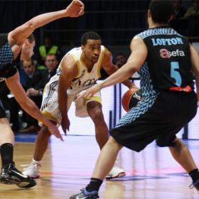 Bullock se recupera y se incorpora al Estudiantes Bullock se recupera y se incorpora al Estudiantes