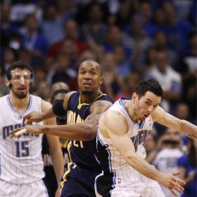West pone a Indiana con 3-1 West pone a Indiana con 3-1