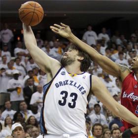 Marc Gasol mantiene con vida a los Grizzlies Marc Gasol mantiene con vida a los Grizzlies