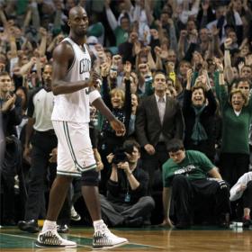 Kevin Garnett puso a los Celtics en semifinales Kevin Garnett puso a los Celtics en semifinales