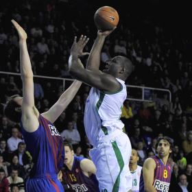 El Barça ficha a Jawai y le traen de cabeza los cupos El Barça ficha a Jawai y le traen de cabeza los cupos