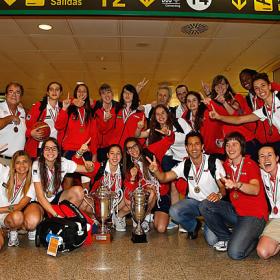 Las Sub-16 llegaron con el oro europeo Las Sub-16 llegaron con el oro europeo