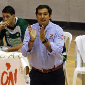 Paco Aurioles emigra a China para ayudar a Chus Mateo Paco Aurioles emigra a China para ayudar a Chus Mateo