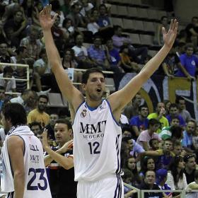 Mirotic se reivindica en su carrera hacia la Selección Mirotic se reivindica en su carrera hacia la Selección