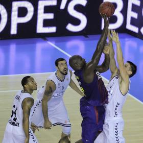 El Barça mantiene el pleno en Europa y refuerza su liderato El Barça mantiene el pleno en Europa y refuerza su liderato