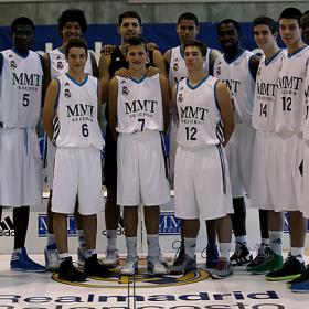 El Madrid alimenta a sus futuros 'Mirotics' y 'Llulls' El Madrid alimenta a sus futuros 'Mirotics' y 'Llulls'