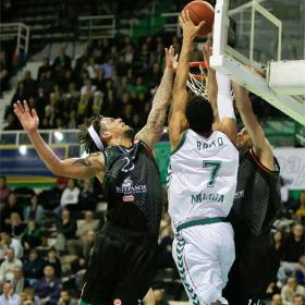 Varapalo de Unicaja en Siena Varapalo de Unicaja en Siena