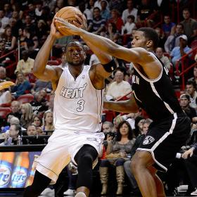 Wade mantiene a los Heat invictos en su campo Wade mantiene a los Heat invictos en su campo