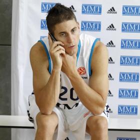 "Aquí pienso más en el equipo que en mis estadísticas" "Aquí pienso más en el equipo que en mis estadísticas"