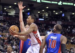 DeRozan lidera en puntos y Calderón en asistencias DeRozan lidera en puntos y Calderón en asistencias