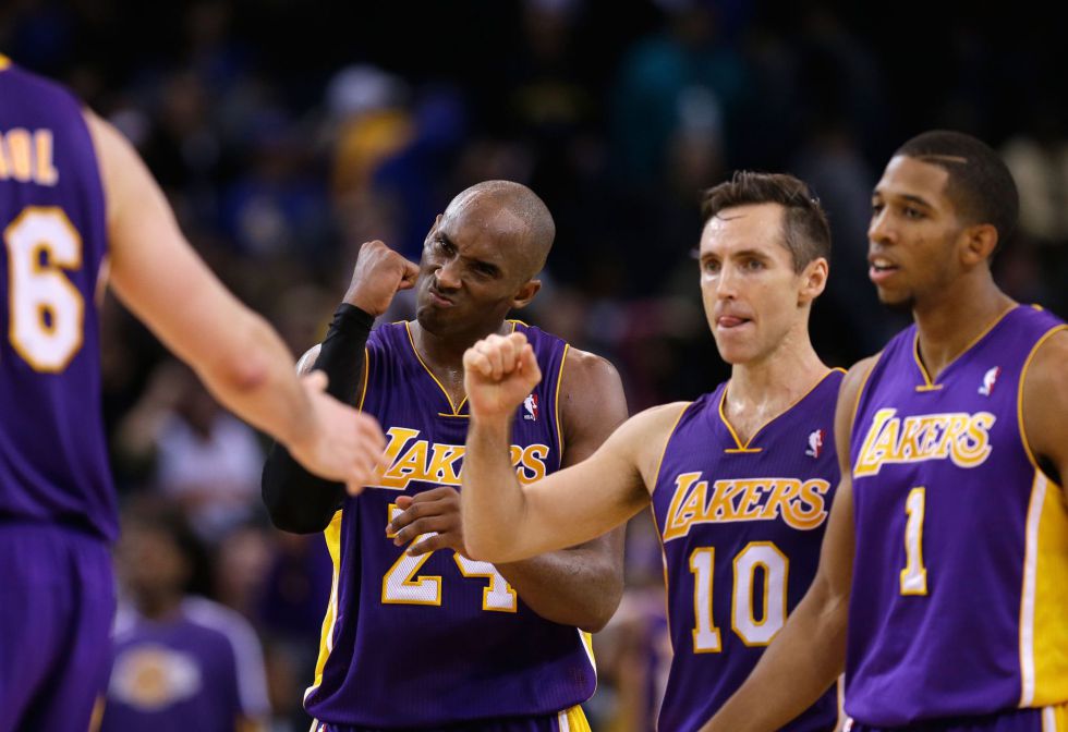 Bryant y Nash salvan a los Lakers; Gasol aporta 9 puntos