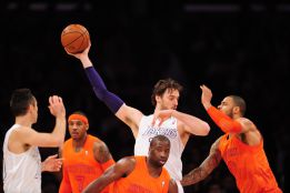 Los Knicks, la quinta víctima consecutiva de los Lakers de Pau Los Knicks, la quinta víctima consecutiva de los Lakers de Pau
