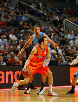Pau Ribas estará tres semanas de baja por una rotura muscular Pau Ribas estará tres semanas de baja por una rotura muscular