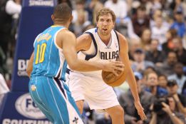 Ganan los Spurs y los Nuggets; Nowitzki regresa con derrota Ganan los Spurs y los Nuggets; Nowitzki regresa con derrota