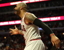 Boozer volvió a ser la figura y el líder de los Chicago Bulls Boozer volvió a ser la figura y el líder de los Chicago Bulls