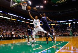 Rondo sumó un triple-doble; los Celtics el sexto triunfo seguido Rondo sumó un triple-doble; los Celtics el sexto triunfo seguido