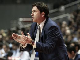 Pascual cree en la mejora: "Es buen momento para ganar" Pascual cree en la mejora: "Es buen momento para ganar"