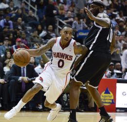 Teague le da el triunfo a unos Hawks que jugaron sin Smith Teague le da el triunfo a unos Hawks que jugaron sin Smith