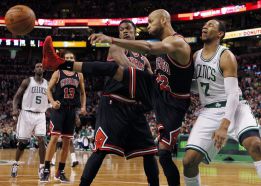 Belinelli y Butler deciden el triunfo de los Bulls en Boston Belinelli y Butler deciden el triunfo de los Bulls en Boston