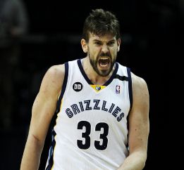 Tayshaun Prince hizo de Gay y Marc Gasol dominó bajo los aros Tayshaun Prince hizo de Gay y Marc Gasol dominó bajo los aros