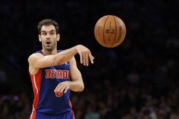 Debut de Calderón con derrota y gran noche de Ricky Rubio Debut de Calderón con derrota y gran noche de Ricky Rubio