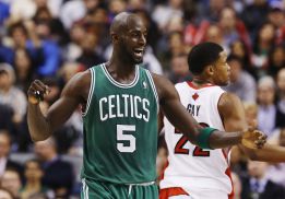 Garnett logra su mejor marca del año ante los Raptors Garnett logra su mejor marca del año ante los Raptors