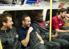 El Barça fue en metro al O2; el Madrid tardó una hora en bus