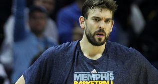 Con Duncan y Splitter, los Spurs toman Memphis: 93-104, 0-3