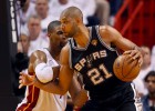 Parker y Duncan golpean en el primer triunfo de los Spurs