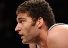 Una lesión en el pie despide a Brook López de la temporada