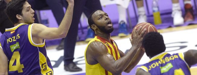 Pullen hace magia... e historia Pullen hace magia... e historia