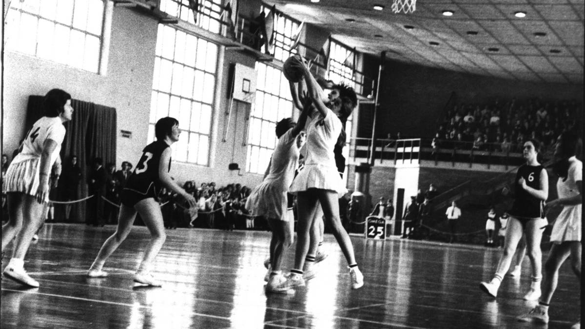 Las pioneras del baloncesto femenino en España