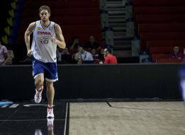 Pau Gasol se entrenó al margen del grupo en el Palacio.