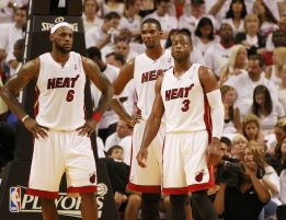 Bosh: "No he vuelto a hablar con LeBron desde que se fue"