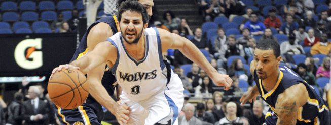 Ricky Rubio volverá a jugar el lunes contra los Mavericks Ricky Rubio volverá a jugar el lunes contra los Mavericks