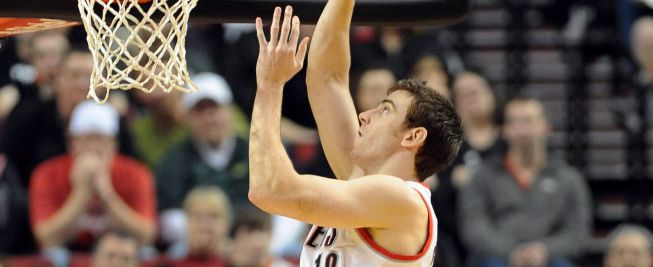 Víctor Claver dejará la NBA para jugar en el Khimki ruso Víctor Claver dejará la NBA para jugar en el Khimki ruso