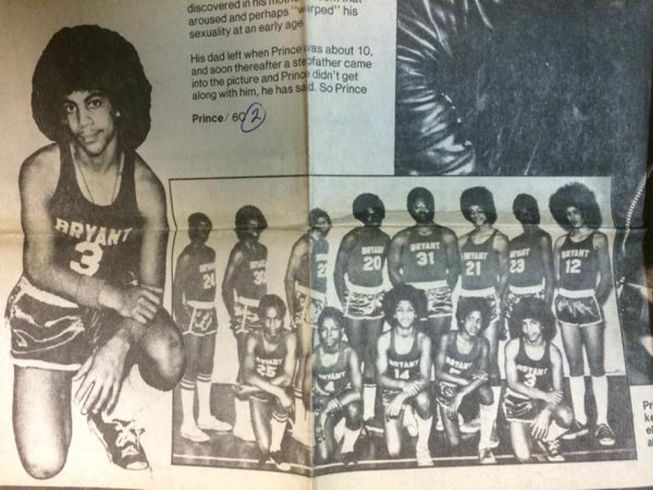 El cantante Prince destacó como jugador en el instituto
