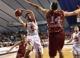 Drake Diener reconquista Italia con dos triples ganadores