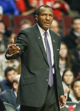 Dwane Casey, entrenador de los Toronto Raptors