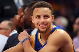Curry, a por todo: 73 triunfos, campeonato y 2º MVP