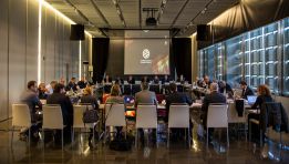 Sigue la guerra: la Euroliga pide una reunión y la FIBA da largas